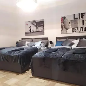  Apartment Designer Apartment, 5 Min To Center