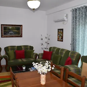 Leo Apartment Përmet