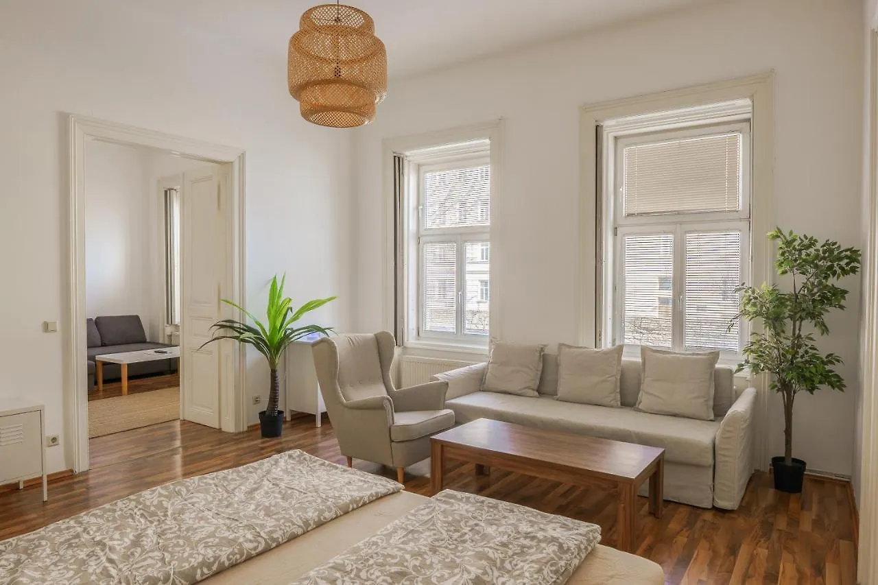Vienna City Apartments Unteres Belvedere Austria